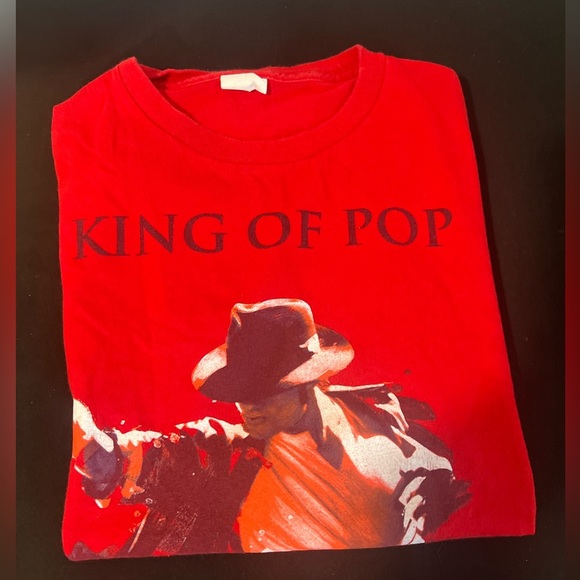 Michael Jackson This Is It Tour Shirt Red - L Purchased off MJ website - Picture 3 of 4